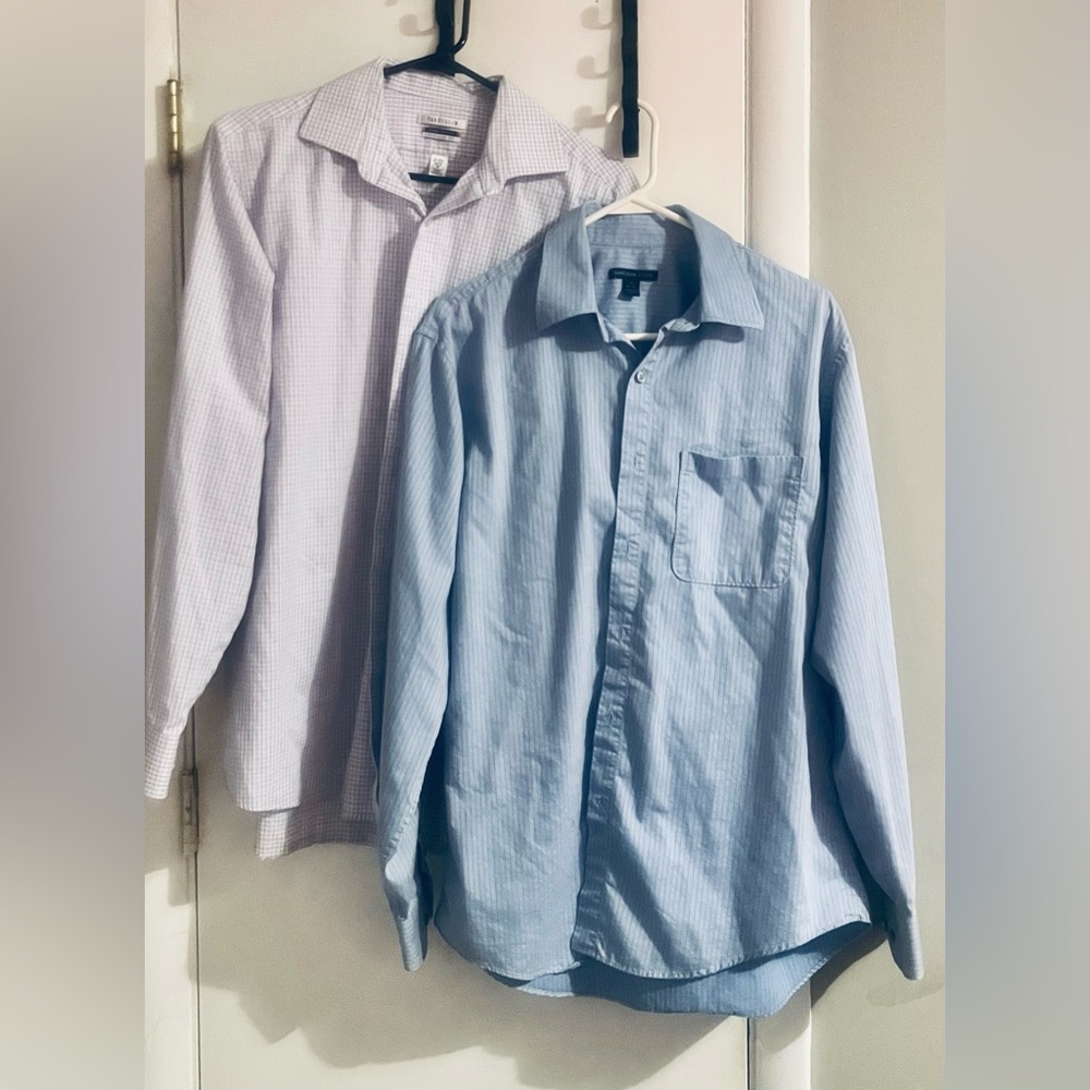 EUC Men’s Van Heusen Dress Shirts (2) ~ Medium